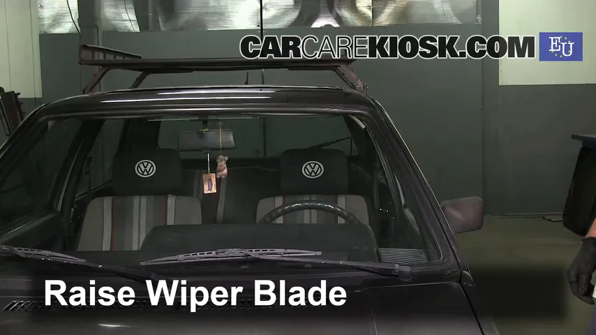 1988 Volkswagen Golf TDI 1.6L 4 Cyl. Turbo Diesel Windshield Wiper Blade (Front)